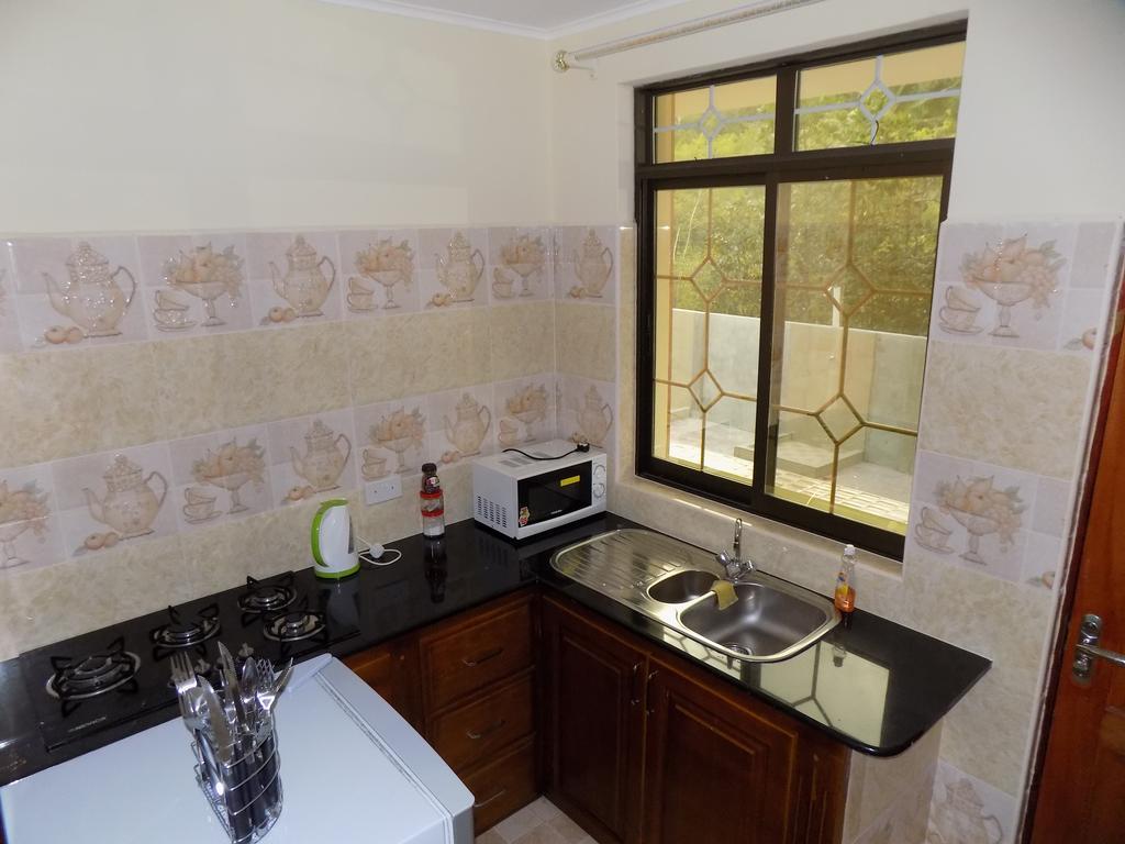 Green Palm Self Catering Anse aux Pins Exterior photo